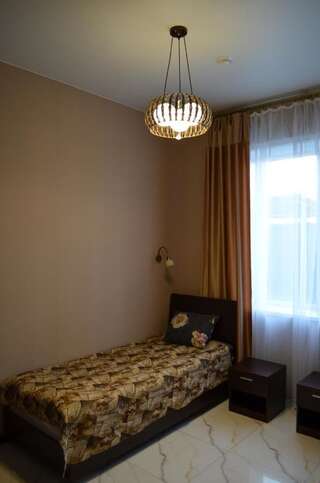 Гостиница Мини-Отель Альбатрос Иркутск Стандартный двухместный номер с 2 отдельными кроватями-4